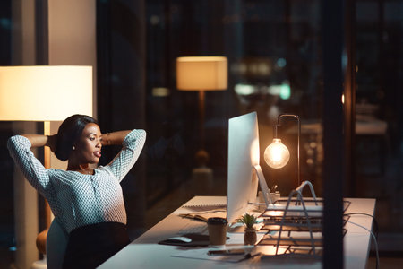 日本企業における女性リーダーのロールモデル10選：彼女たちの成長ストーリー