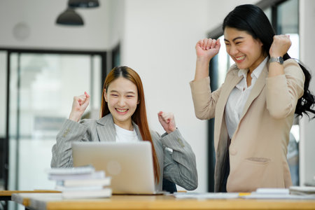 日本のクリエイティブ職における女性の活躍とジェンダーによる課題