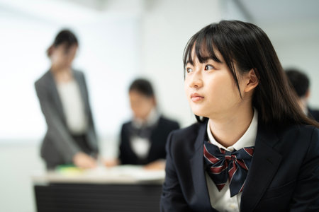 企業による女性従業員向け復職プログラム事例集